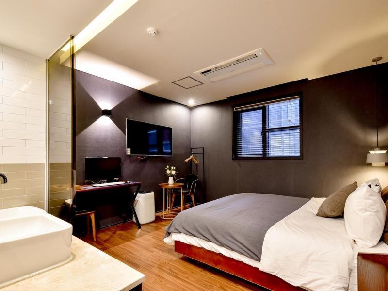 Hotel Brown Dot Yangjeong Ciudad Metropolitana de Ciudad Metropolitana de Busan Exterior foto